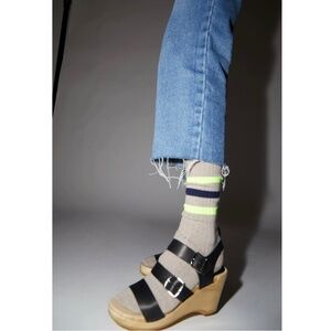 NO. 6 Rosalia 3-strap Clog Black size 40 (US size 9.5)